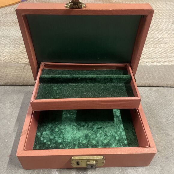 Vintage Two-Tier 1950s jewelry box Green Velvet Lining - Picture 1 of 9